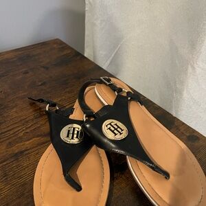 Tommy Hilfiger Black and Tan Sandals with Logo Medallion